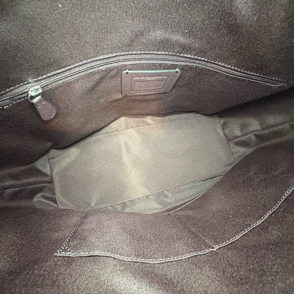 Coach Black Signature Tote with Durable Canvas - Picture 3 of 4